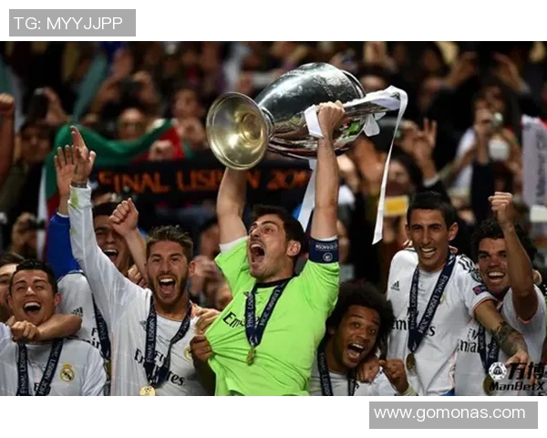 皇马与曼联对决时间揭晓球迷期待的巅峰对决即将来临